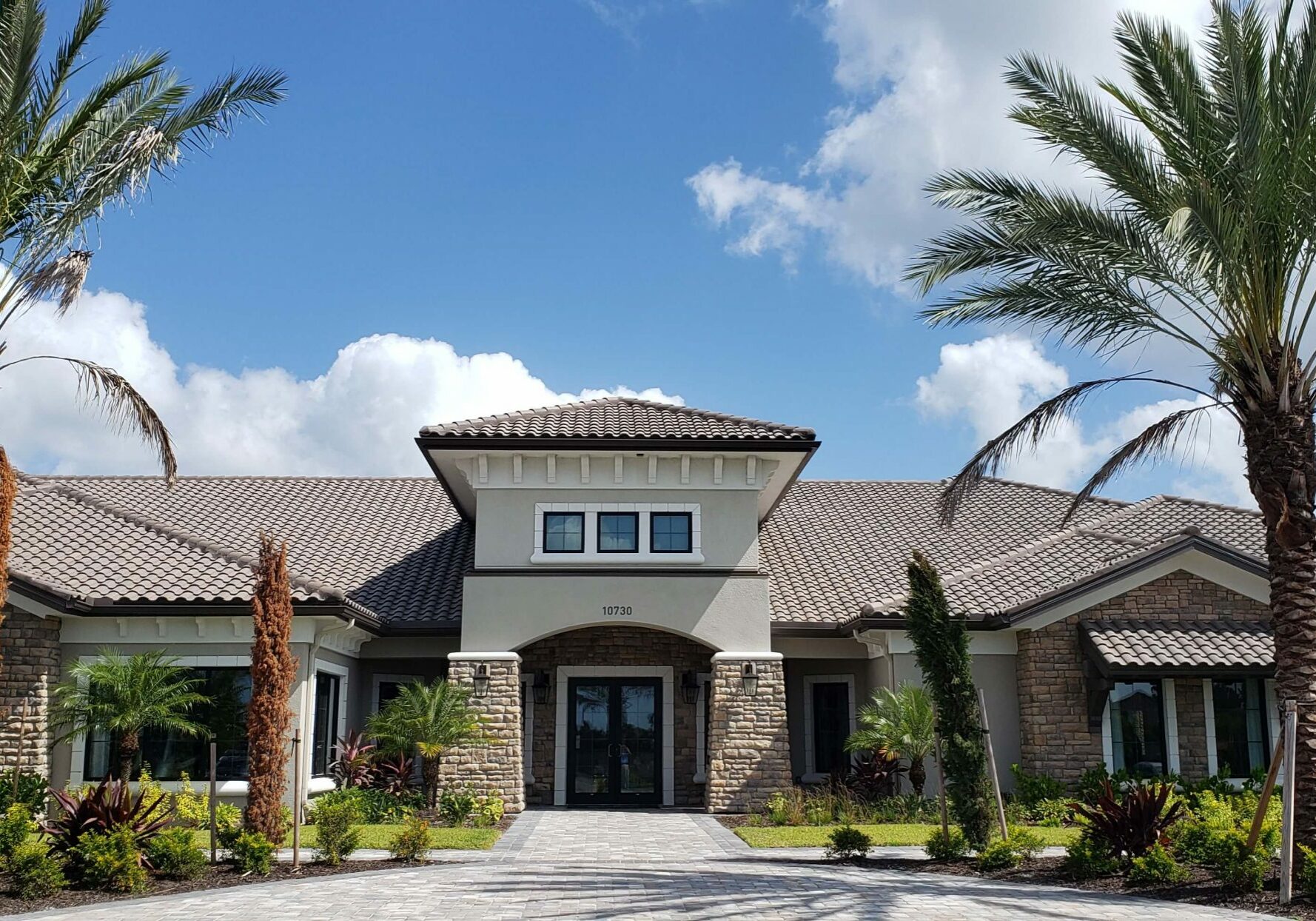 esplanade-artisan-lakes-1